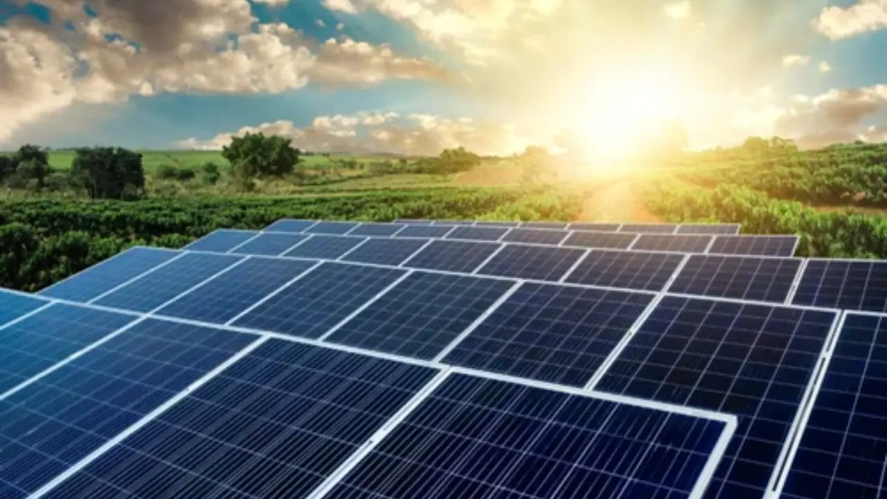 Price of 650 watt solar panel in Pakistan today